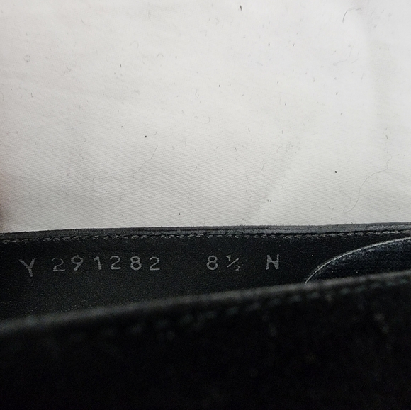 Stuart Weitzman Black Pumps Size 8.5 N - Picture 11 of 12